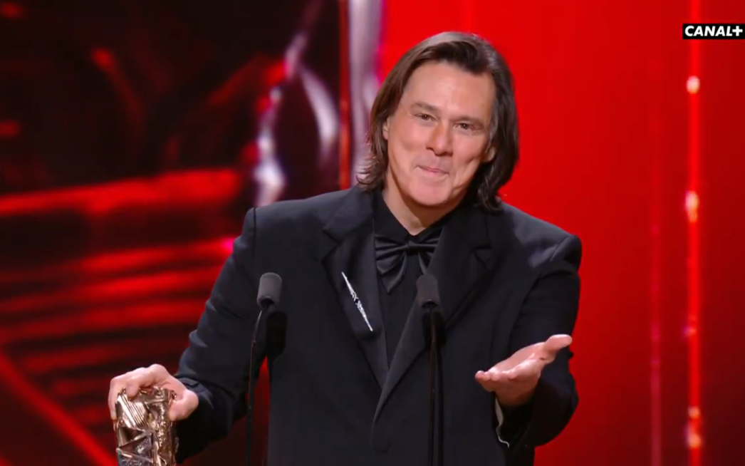 Користувачі Мережі запідозрили, що на церемонії "Сезар" замість Джима Керрі був його клон